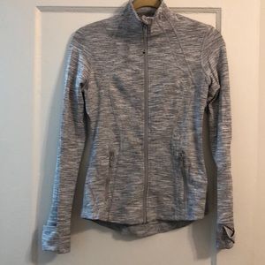 Lululemon light-weight ling-sleeve running top